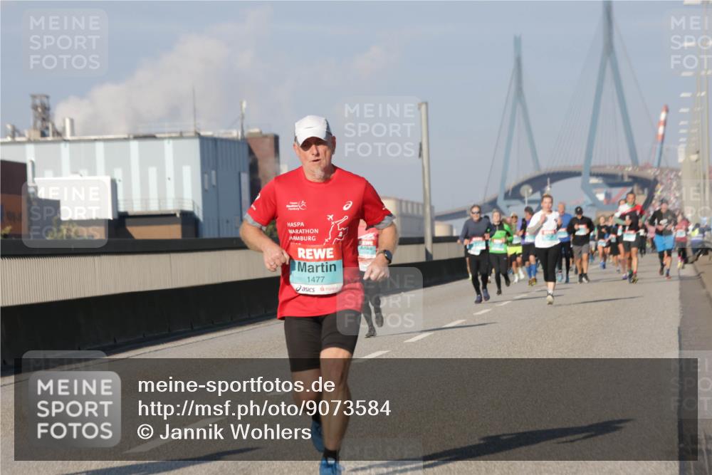 03.10.2025 - Köhlbrandbrückenlauf Jannik Wohlers http://msf.ph/oto/9073584 03.10.2025 09:50:35 Position 3 1477 meine-sportfotos.de