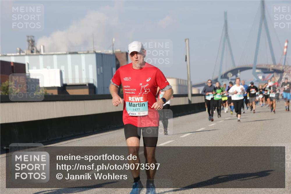 03.10.2025 - Köhlbrandbrückenlauf Jannik Wohlers http://msf.ph/oto/9073597 03.10.2025 09:50:35 Position 3 1477 meine-sportfotos.de