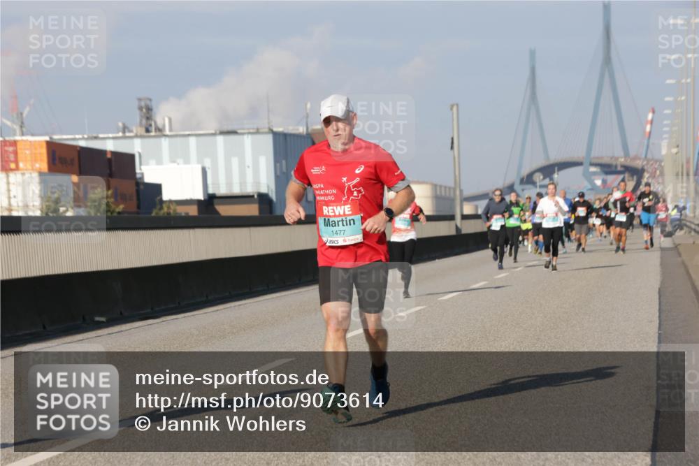 03.10.2025 - Köhlbrandbrückenlauf Jannik Wohlers http://msf.ph/oto/9073614 03.10.2025 09:50:36 Position 3 1477 meine-sportfotos.de