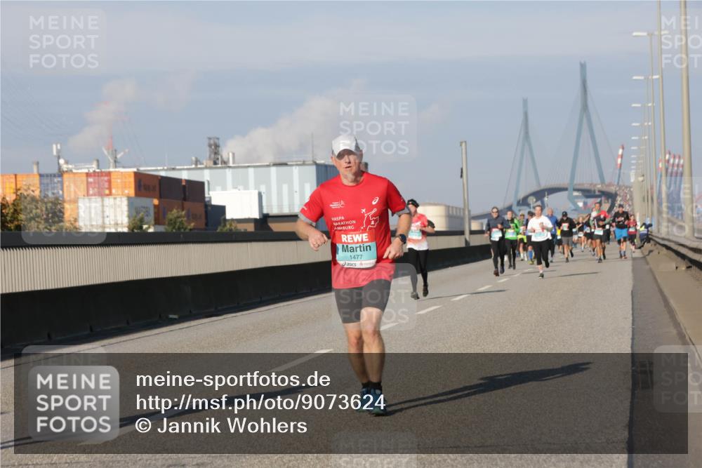 03.10.2025 - Köhlbrandbrückenlauf Jannik Wohlers http://msf.ph/oto/9073624 03.10.2025 09:50:36 Position 3 1477 meine-sportfotos.de