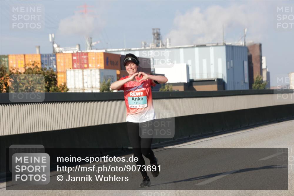 03.10.2025 - Köhlbrandbrückenlauf Jannik Wohlers http://msf.ph/oto/9073691 03.10.2025 09:50:41 Position 3 1119 meine-sportfotos.de