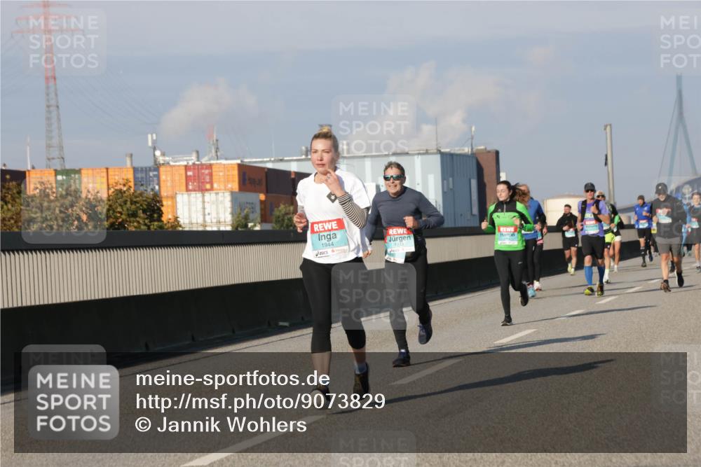 03.10.2025 - Köhlbrandbrückenlauf Jannik Wohlers http://msf.ph/oto/9073829 03.10.2025 09:50:46 Position 3 1944, 1218 meine-sportfotos.de