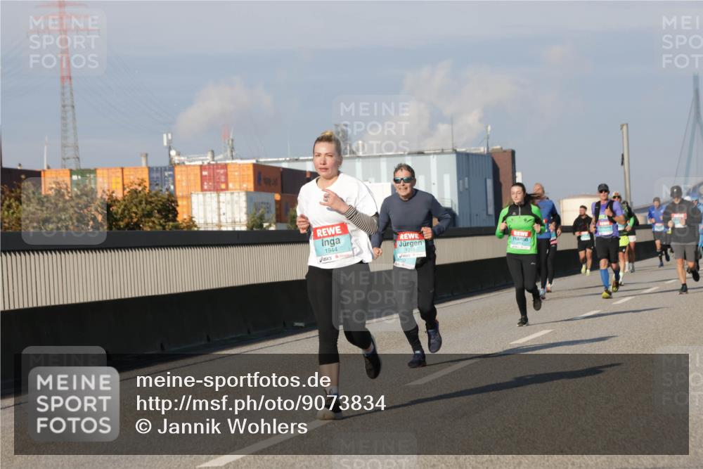 03.10.2025 - Köhlbrandbrückenlauf Jannik Wohlers http://msf.ph/oto/9073834 03.10.2025 09:50:46 Position 3 1944, 1218 meine-sportfotos.de