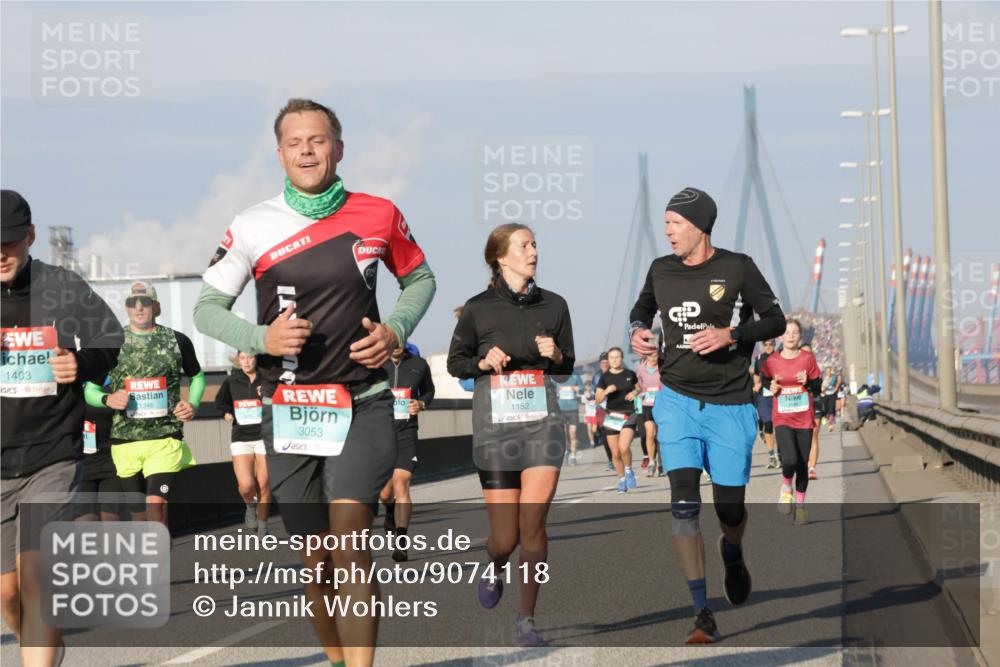 03.10.2025 - Köhlbrandbrückenlauf Jannik Wohlers http://msf.ph/oto/9074118 03.10.2025 09:50:54 Position 3 1403, 1346, 3053, 1152 meine-sportfotos.de