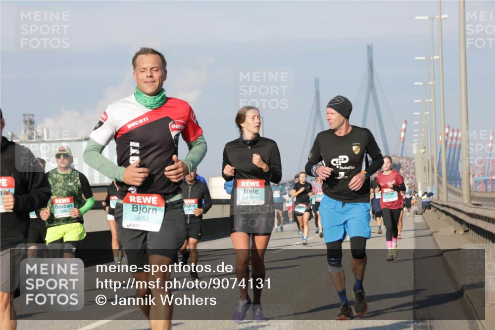 03.10.2025 - Köhlbrandbrückenlauf Jannik Wohlers http://msf.ph/oto/9074131 03.10.2025 09:50:54 Position 3 1346, 3053, 1152 meine-sportfotos.de