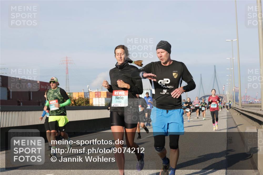03.10.2025 - Köhlbrandbrückenlauf Jannik Wohlers http://msf.ph/oto/9074212 03.10.2025 09:50:57 Position 3 1152 meine-sportfotos.de