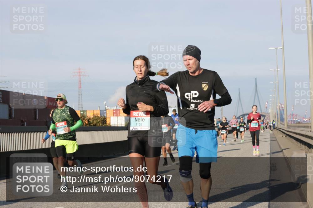 03.10.2025 - Köhlbrandbrückenlauf Jannik Wohlers http://msf.ph/oto/9074217 03.10.2025 09:50:57 Position 3 1346, 1152 meine-sportfotos.de