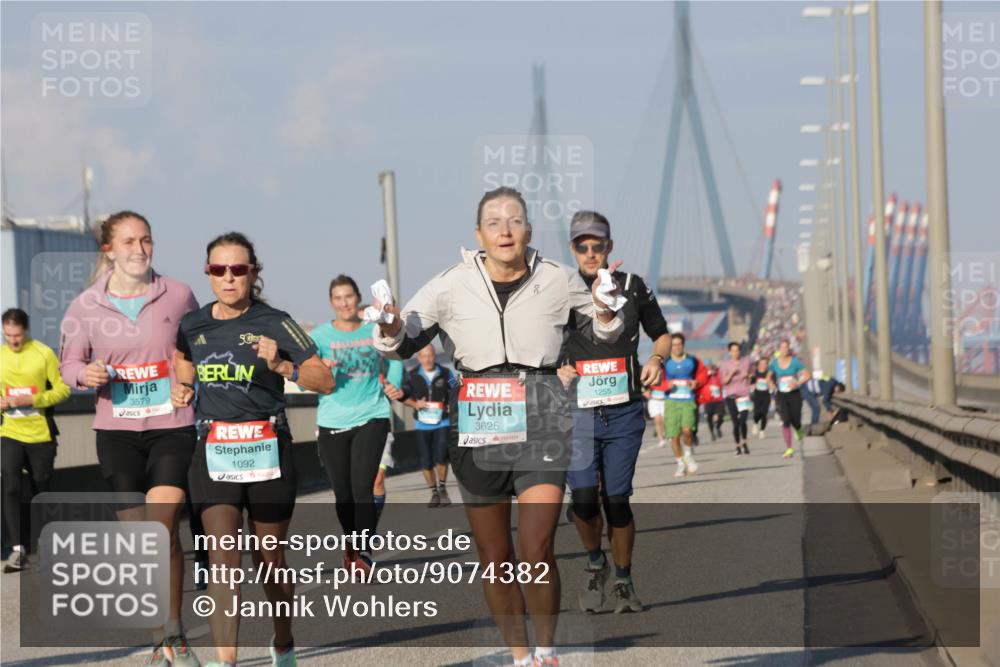 03.10.2025 - Köhlbrandbrückenlauf Jannik Wohlers http://msf.ph/oto/9074382 03.10.2025 09:51:04 Position 3 3579, 1092, 3625, 1255 meine-sportfotos.de