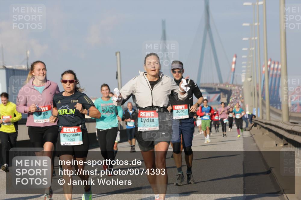 03.10.2025 - Köhlbrandbrückenlauf Jannik Wohlers http://msf.ph/oto/9074393 03.10.2025 09:51:04 Position 3 3579, 1092, 3625, 1255 meine-sportfotos.de