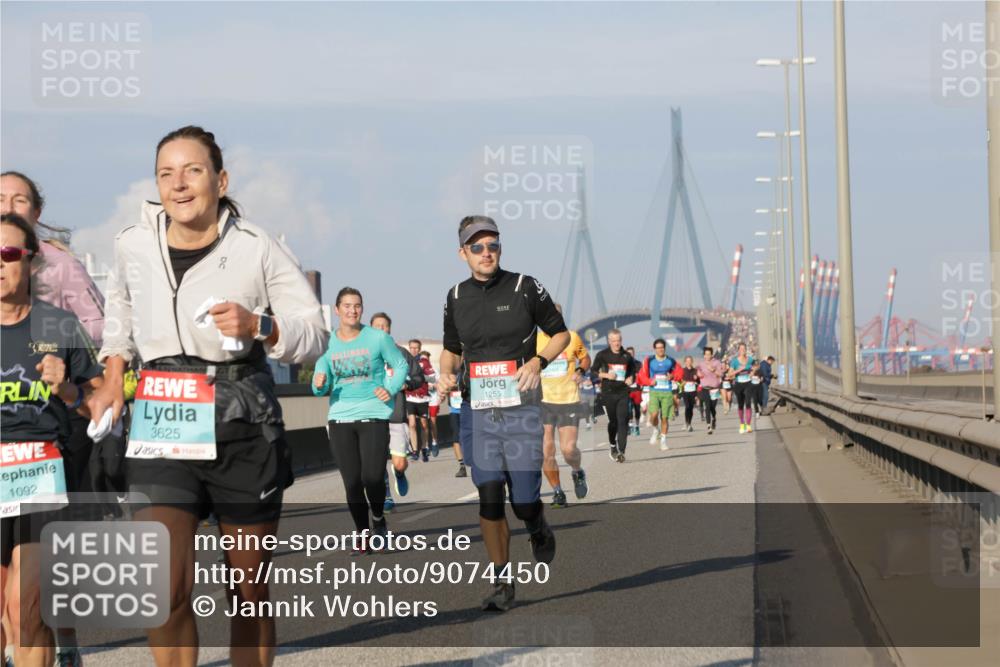 03.10.2025 - Köhlbrandbrückenlauf Jannik Wohlers http://msf.ph/oto/9074450 03.10.2025 09:51:06 Position 3 1092, 3625, 1255 meine-sportfotos.de