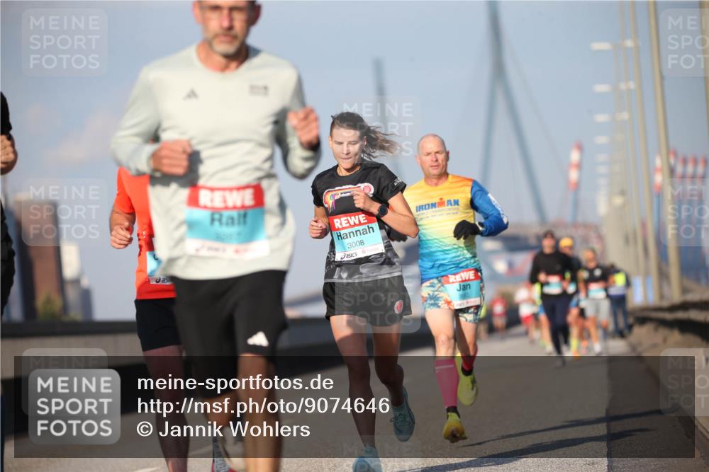 03.10.2025 - Köhlbrandbrückenlauf Jannik Wohlers http://msf.ph/oto/9074646 03.10.2025 09:40:31 Position 3 3008 meine-sportfotos.de