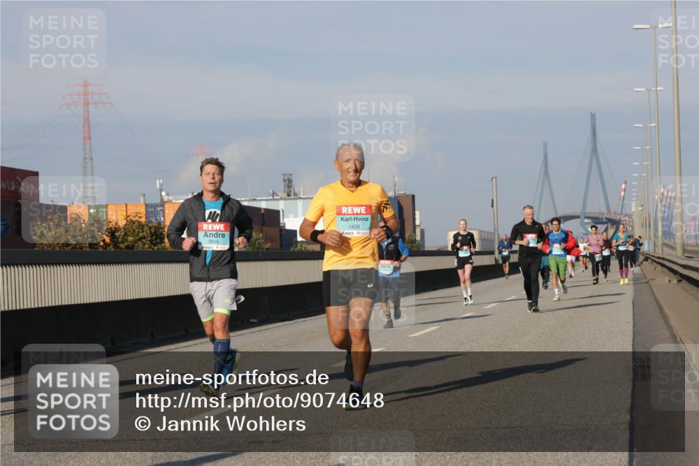 03.10.2025 - Köhlbrandbrückenlauf Jannik Wohlers http://msf.ph/oto/9074648 03.10.2025 09:51:12 Position 3 3656, 1428 meine-sportfotos.de