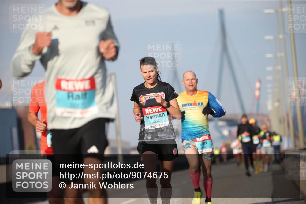 03.10.2025 - Köhlbrandbrückenlauf Jannik Wohlers http://msf.ph/oto/9074675 03.10.2025 09:40:32 Position 3 3008 meine-sportfotos.de