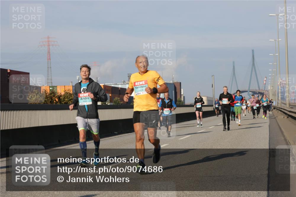 03.10.2025 - Köhlbrandbrückenlauf Jannik Wohlers http://msf.ph/oto/9074686 03.10.2025 09:51:13 Position 3 3656, 1428 meine-sportfotos.de