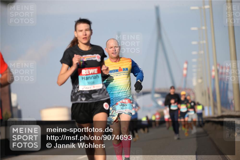 03.10.2025 - Köhlbrandbrückenlauf Jannik Wohlers http://msf.ph/oto/9074693 03.10.2025 09:40:33 Position 3 3008, 2, 4, 112, 262, 3610 meine-sportfotos.de
