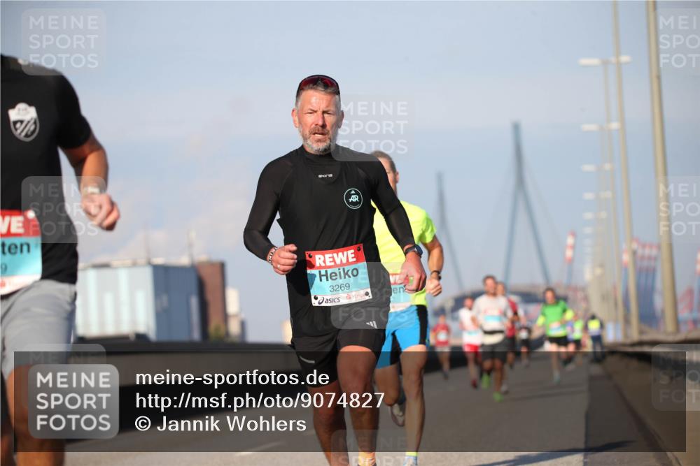 03.10.2025 - Köhlbrandbrückenlauf Jannik Wohlers http://msf.ph/oto/9074827 03.10.2025 09:40:48 Position 3 9, 3269 meine-sportfotos.de