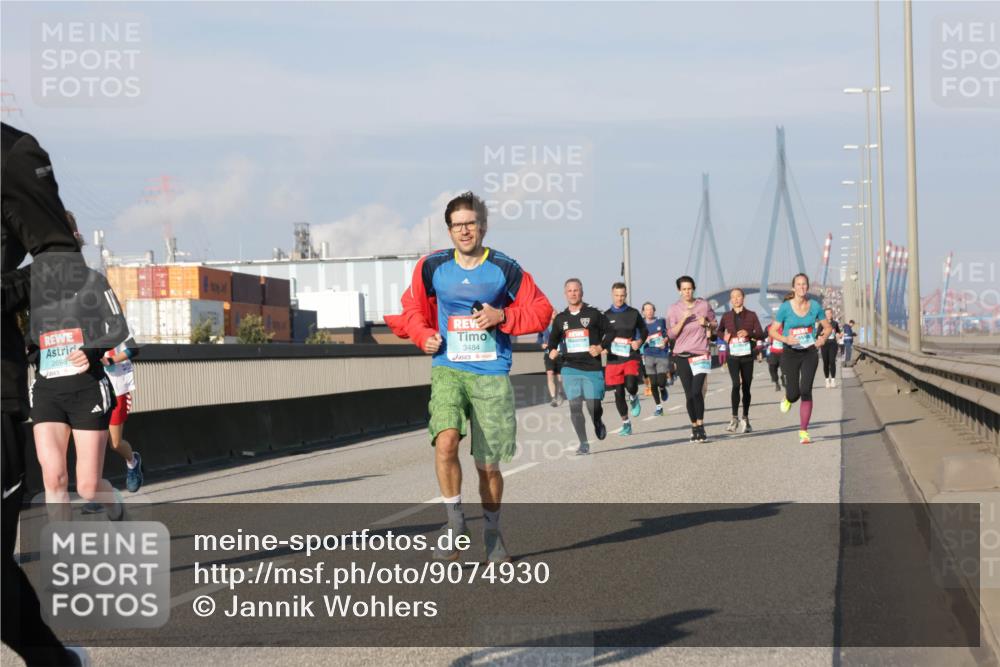 03.10.2025 - Köhlbrandbrückenlauf Jannik Wohlers http://msf.ph/oto/9074930 03.10.2025 09:51:20 Position 3 2698, 3484 meine-sportfotos.de