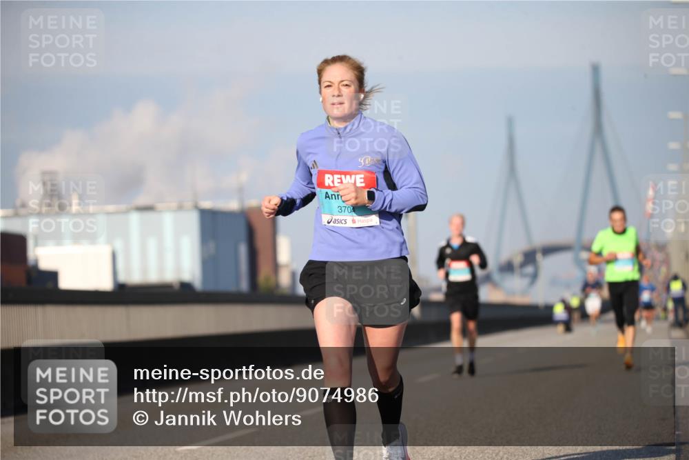 03.10.2025 - Köhlbrandbrückenlauf Jannik Wohlers http://msf.ph/oto/9074986 03.10.2025 09:41:07 Position 3 3704 meine-sportfotos.de