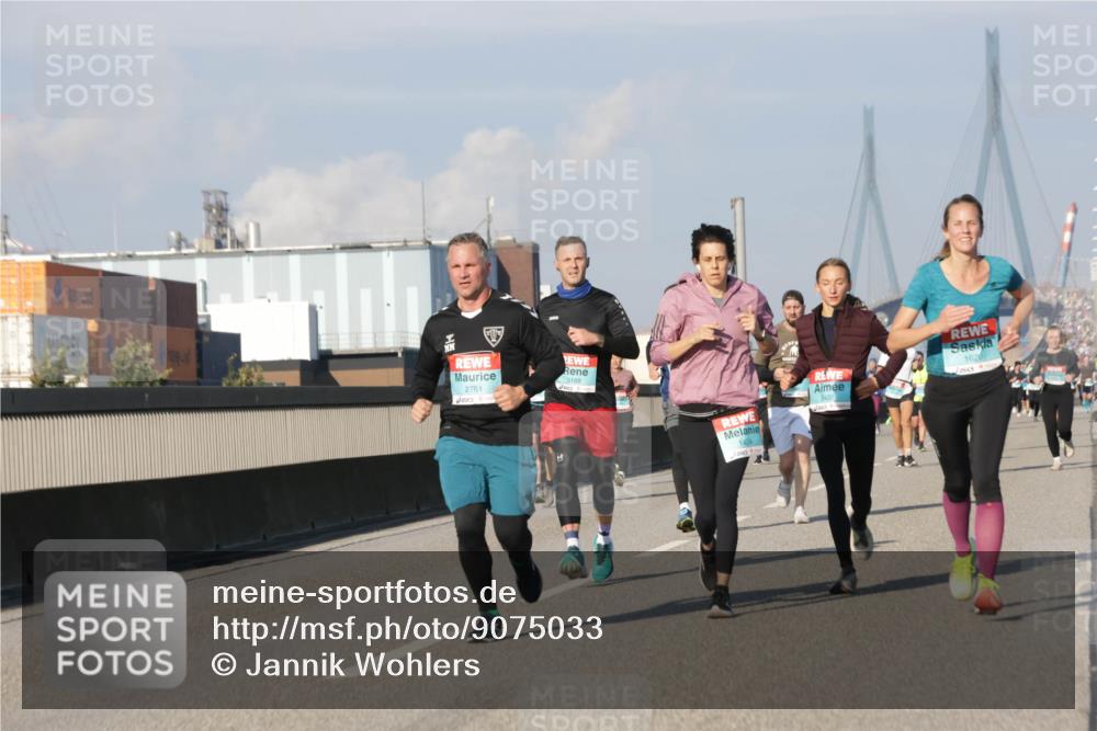 03.10.2025 - Köhlbrandbrückenlauf Jannik Wohlers http://msf.ph/oto/9075033 03.10.2025 09:51:23 Position 3 2761, 1424, 3409, 1626 meine-sportfotos.de