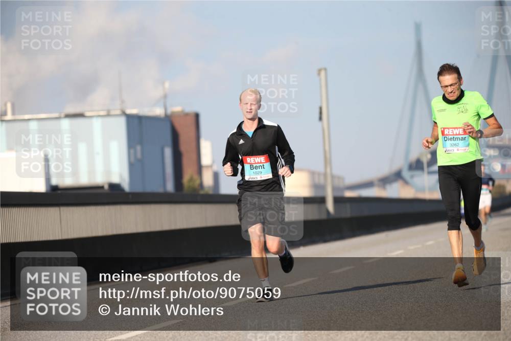 03.10.2025 - Köhlbrandbrückenlauf Jannik Wohlers http://msf.ph/oto/9075059 03.10.2025 09:41:10 Position 3 1029, 3262 meine-sportfotos.de