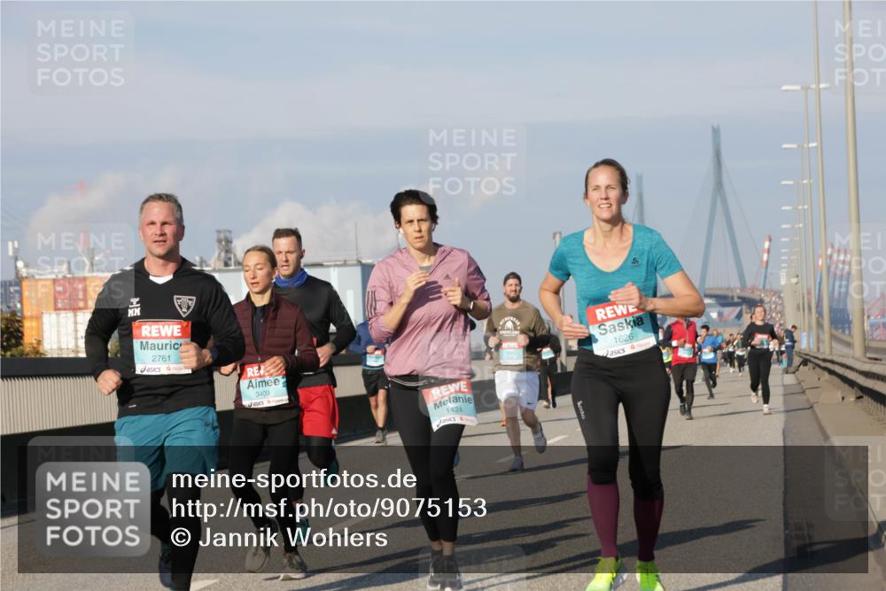 03.10.2025 - Köhlbrandbrückenlauf Jannik Wohlers http://msf.ph/oto/9075153 03.10.2025 09:51:25 Position 3 2761, 3409, 1424, 1626 meine-sportfotos.de