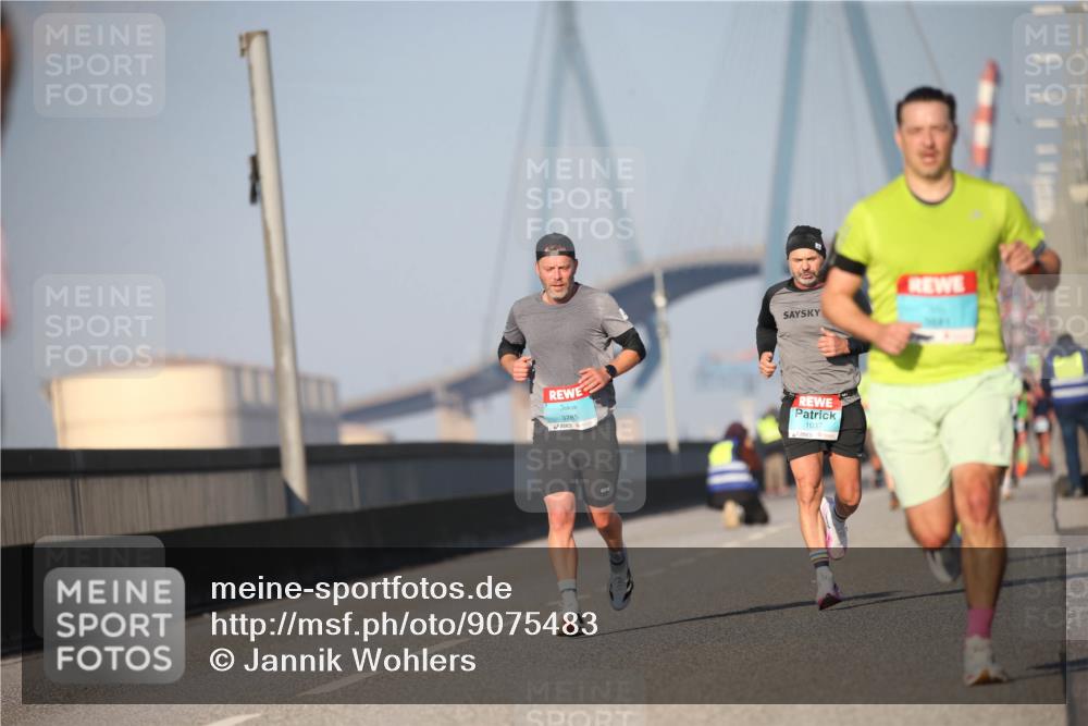 03.10.2025 - Köhlbrandbrückenlauf Jannik Wohlers http://msf.ph/oto/9075483 03.10.2025 09:41:54 Position 3 3785, 1037 meine-sportfotos.de