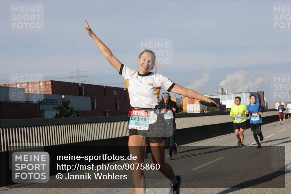 03.10.2025 - Köhlbrandbrückenlauf Jannik Wohlers http://msf.ph/oto/9075860 03.10.2025 09:51:40 Position 3 3341, 20 meine-sportfotos.de