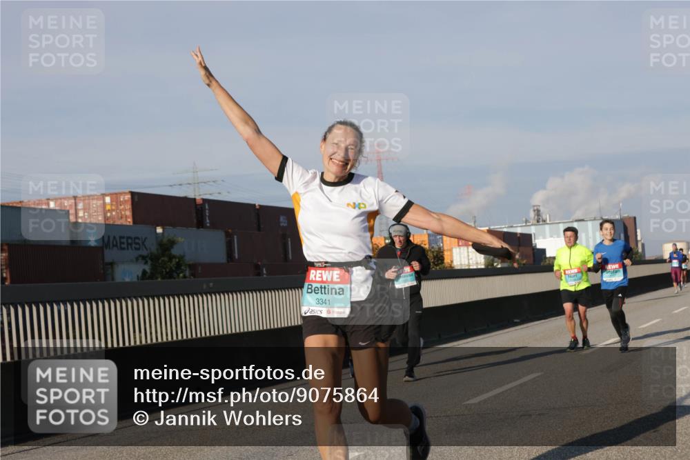 03.10.2025 - Köhlbrandbrückenlauf Jannik Wohlers http://msf.ph/oto/9075864 03.10.2025 09:51:40 Position 3 3341 meine-sportfotos.de