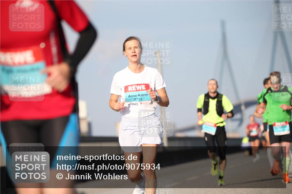 03.10.2025 - Köhlbrandbrückenlauf Jannik Wohlers http://msf.ph/oto/9075934 03.10.2025 09:42:31 Position 3 3715 meine-sportfotos.de