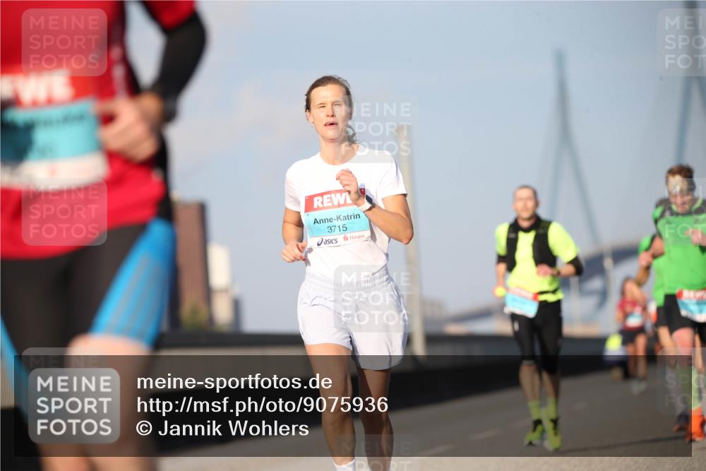 03.10.2025 - Köhlbrandbrückenlauf Jannik Wohlers http://msf.ph/oto/9075936 03.10.2025 09:42:31 Position 3 3715 meine-sportfotos.de