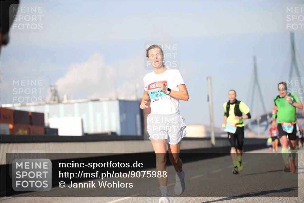 03.10.2025 - Köhlbrandbrückenlauf Jannik Wohlers http://msf.ph/oto/9075988 03.10.2025 09:42:32 Position 3 3715 meine-sportfotos.de
