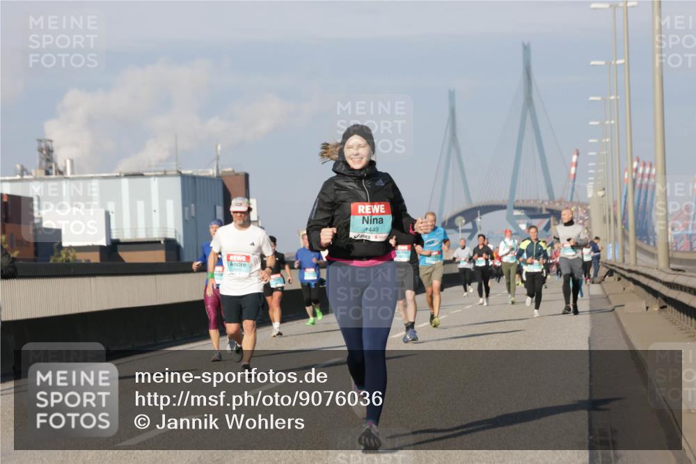 03.10.2025 - Köhlbrandbrückenlauf Jannik Wohlers http://msf.ph/oto/9076036 03.10.2025 09:51:44 Position 3 1449 meine-sportfotos.de