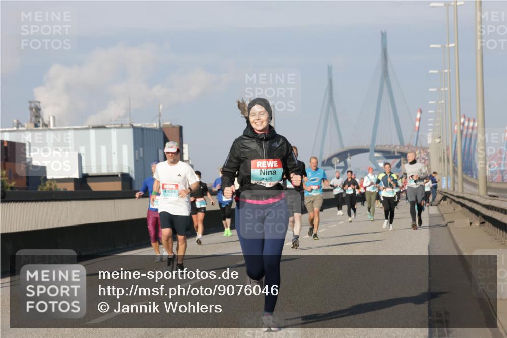 03.10.2025 - Köhlbrandbrückenlauf Jannik Wohlers http://msf.ph/oto/9076046 03.10.2025 09:51:44 Position 3 449 meine-sportfotos.de