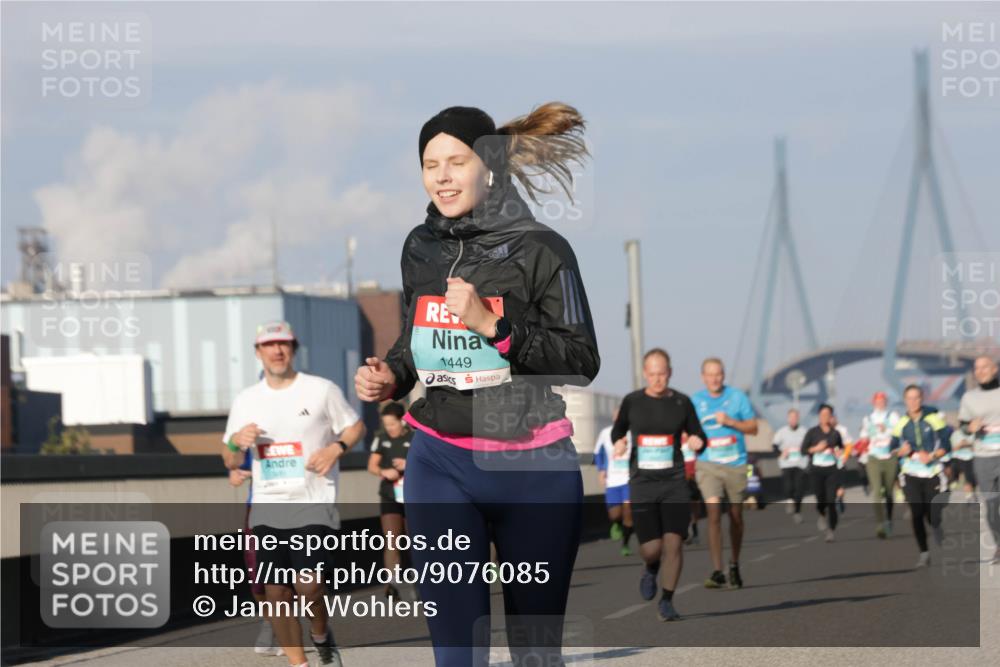 03.10.2025 - Köhlbrandbrückenlauf Jannik Wohlers http://msf.ph/oto/9076085 03.10.2025 09:51:45 Position 3 1449 meine-sportfotos.de