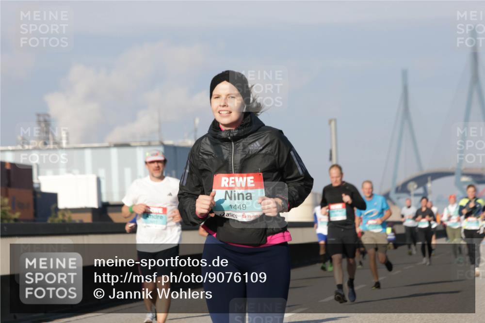03.10.2025 - Köhlbrandbrückenlauf Jannik Wohlers http://msf.ph/oto/9076109 03.10.2025 09:51:45 Position 3 1449 meine-sportfotos.de