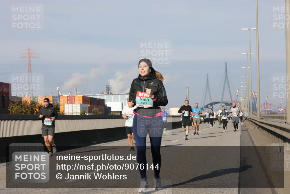 03.10.2025 - Köhlbrandbrückenlauf Jannik Wohlers http://msf.ph/oto/9076144 03.10.2025 09:51:46 Position 3 1449 meine-sportfotos.de