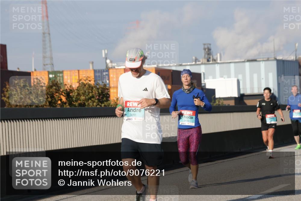 03.10.2025 - Köhlbrandbrückenlauf Jannik Wohlers http://msf.ph/oto/9076221 03.10.2025 09:51:48 Position 3 3481, 3492 meine-sportfotos.de