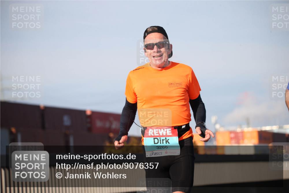 03.10.2025 - Köhlbrandbrückenlauf Jannik Wohlers http://msf.ph/oto/9076357 03.10.2025 09:42:54 Position 3 3266 meine-sportfotos.de