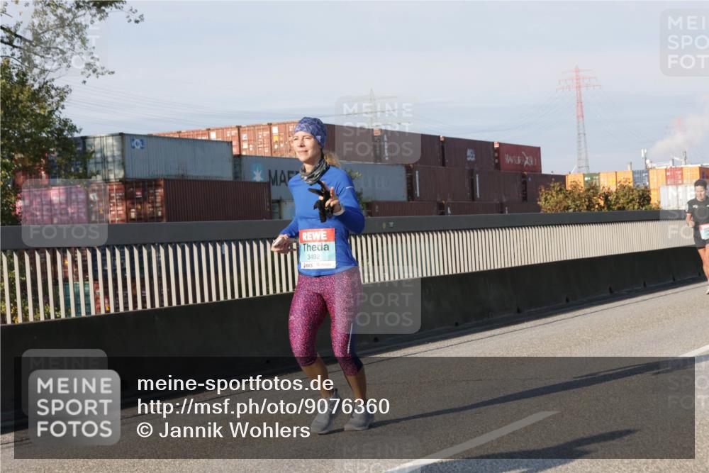 03.10.2025 - Köhlbrandbrückenlauf Jannik Wohlers http://msf.ph/oto/9076360 03.10.2025 09:51:52 Position 3 3492 meine-sportfotos.de