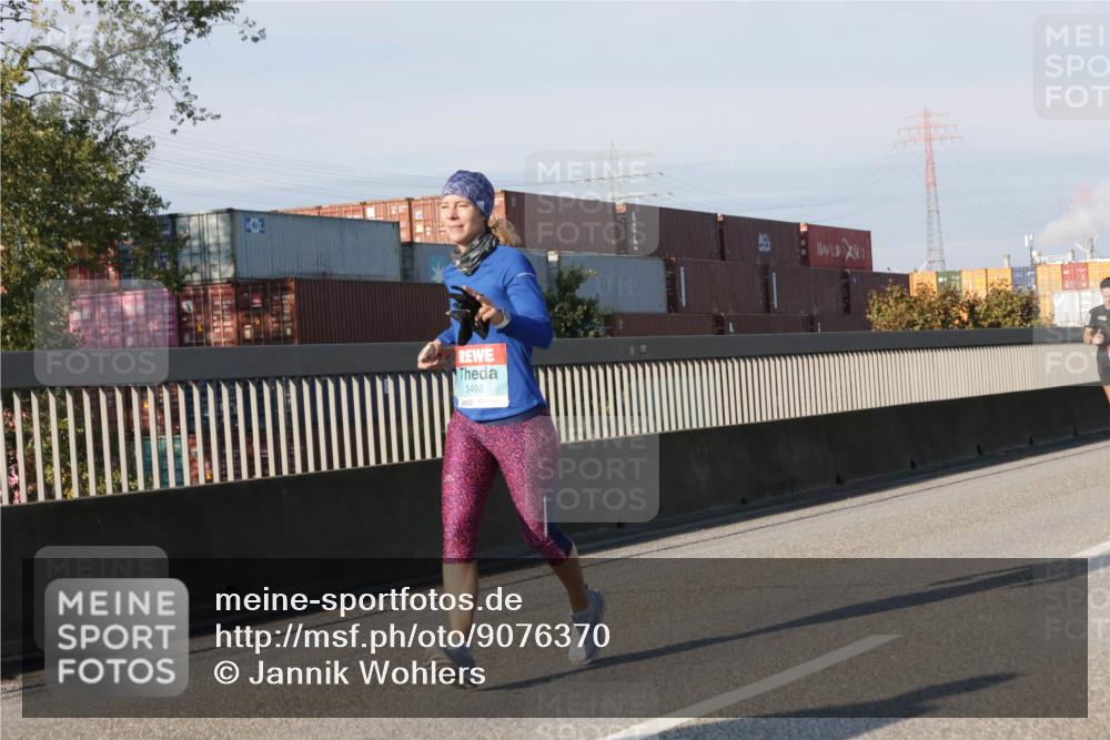 03.10.2025 - Köhlbrandbrückenlauf Jannik Wohlers http://msf.ph/oto/9076370 03.10.2025 09:51:52 Position 3 3492, 10450 meine-sportfotos.de