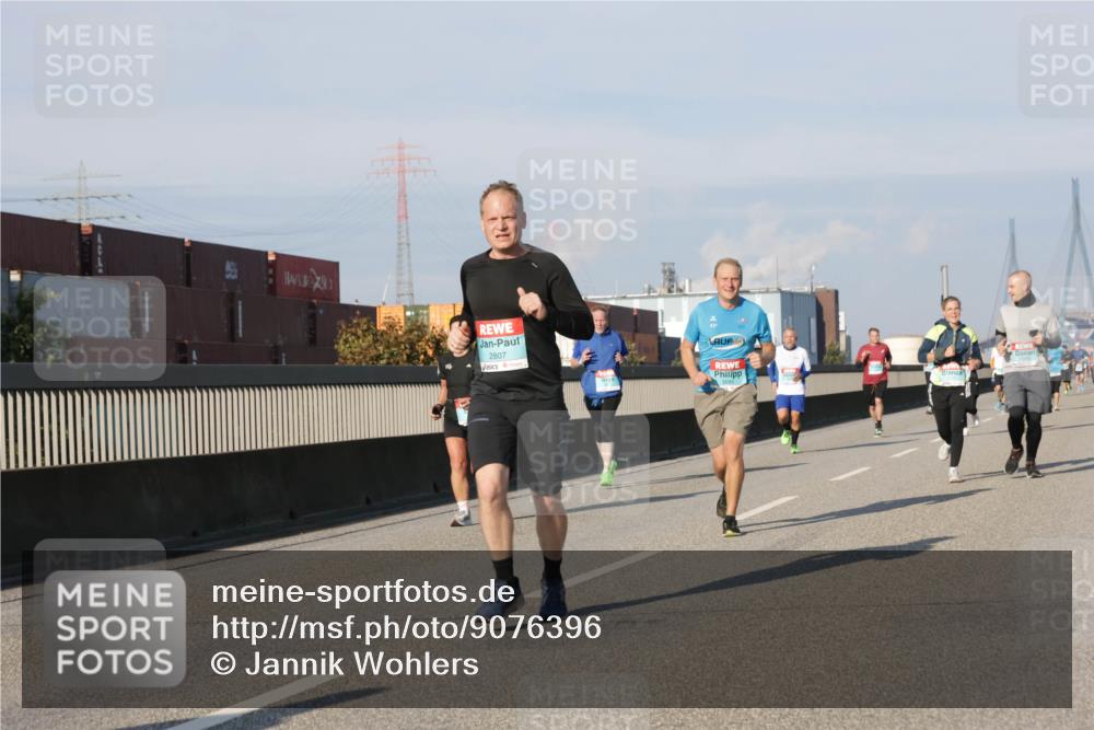 03.10.2025 - Köhlbrandbrückenlauf Jannik Wohlers http://msf.ph/oto/9076396 03.10.2025 09:51:54 Position 3 2807 meine-sportfotos.de