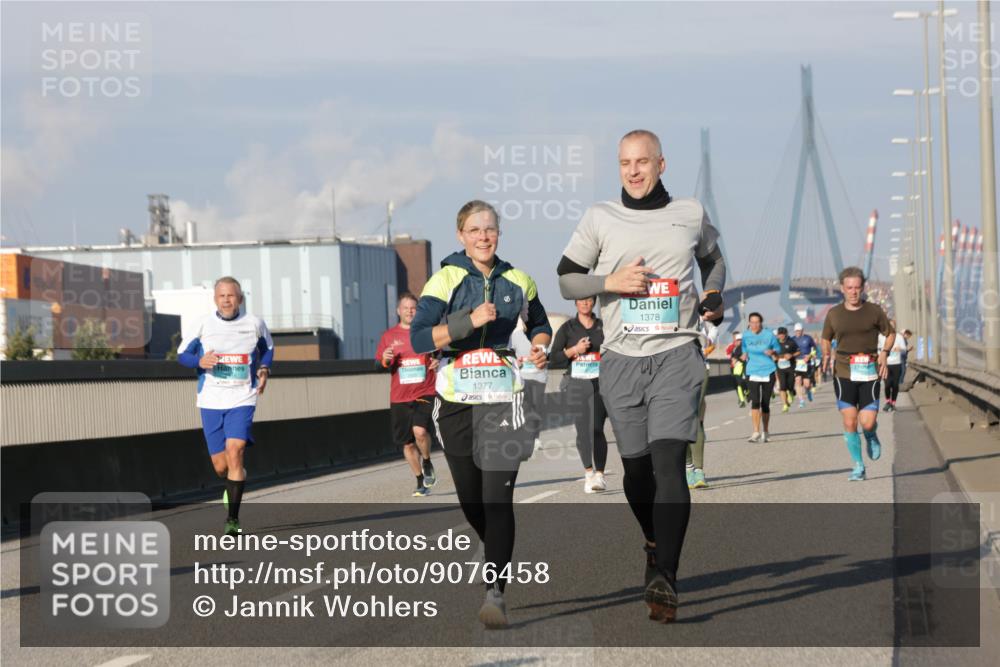 03.10.2025 - Köhlbrandbrückenlauf Jannik Wohlers http://msf.ph/oto/9076458 03.10.2025 09:51:56 Position 3 1377, 1378 meine-sportfotos.de