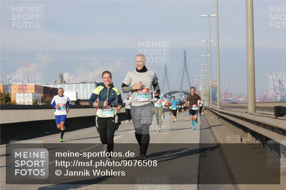 03.10.2025 - Köhlbrandbrückenlauf Jannik Wohlers http://msf.ph/oto/9076508 03.10.2025 09:51:56 Position 3 1377, 1378 meine-sportfotos.de