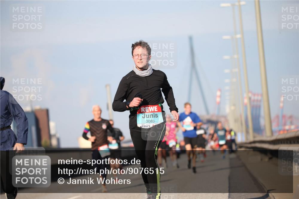 03.10.2025 - Köhlbrandbrückenlauf Jannik Wohlers http://msf.ph/oto/9076515 03.10.2025 09:43:00 Position 3 3083 meine-sportfotos.de
