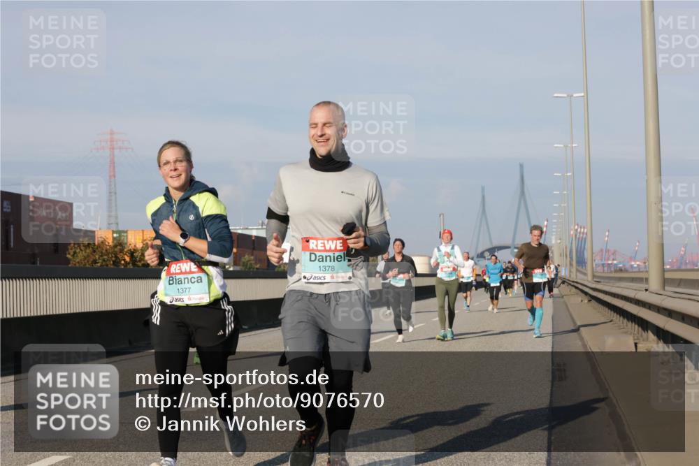 03.10.2025 - Köhlbrandbrückenlauf Jannik Wohlers http://msf.ph/oto/9076570 03.10.2025 09:51:58 Position 3 1377, 1378 meine-sportfotos.de