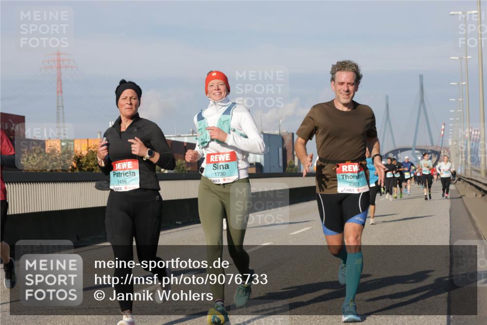03.10.2025 - Köhlbrandbrückenlauf Jannik Wohlers http://msf.ph/oto/9076733 03.10.2025 09:52:03 Position 3 1496, 1730, 2903 meine-sportfotos.de
