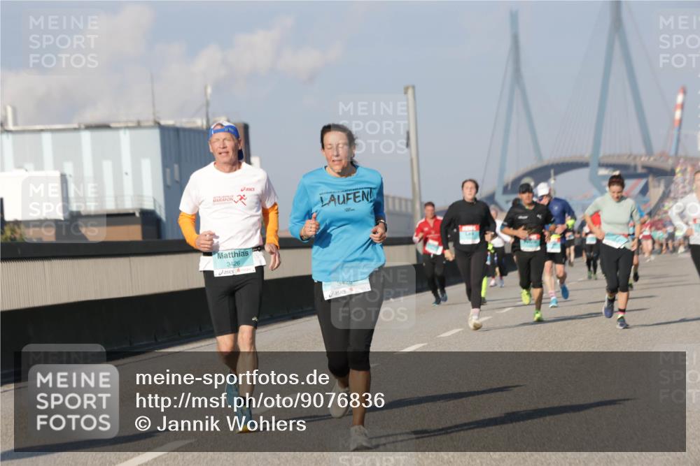 03.10.2025 - Köhlbrandbrückenlauf Jannik Wohlers http://msf.ph/oto/9076836 03.10.2025 09:52:05 Position 3 3426 meine-sportfotos.de