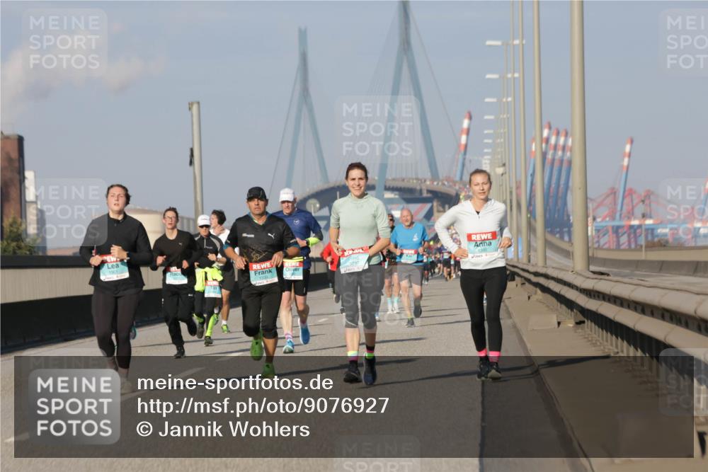03.10.2025 - Köhlbrandbrückenlauf Jannik Wohlers http://msf.ph/oto/9076927 03.10.2025 09:52:09 Position 3  meine-sportfotos.de