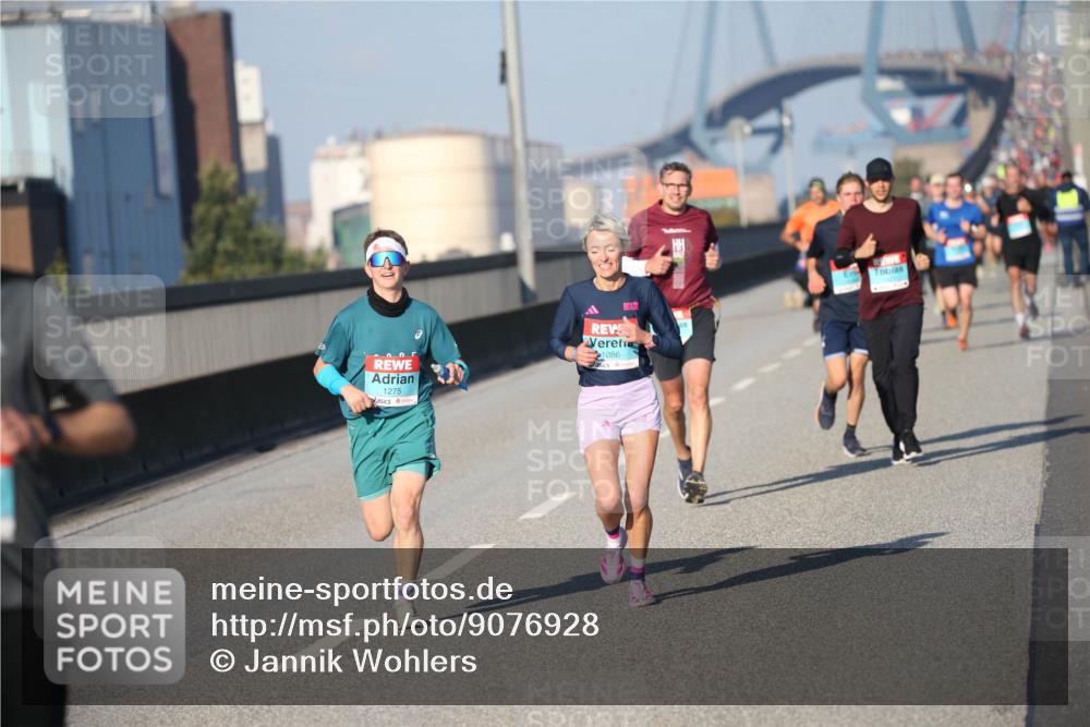 03.10.2025 - Köhlbrandbrückenlauf Jannik Wohlers http://msf.ph/oto/9076928 03.10.2025 09:43:36 Position 3 1275, 1086 meine-sportfotos.de