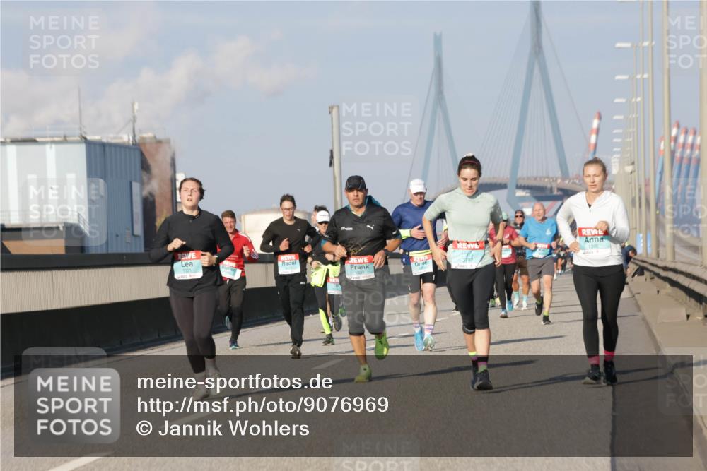 03.10.2025 - Köhlbrandbrückenlauf Jannik Wohlers http://msf.ph/oto/9076969 03.10.2025 09:52:10 Position 3 1395, 1301 meine-sportfotos.de